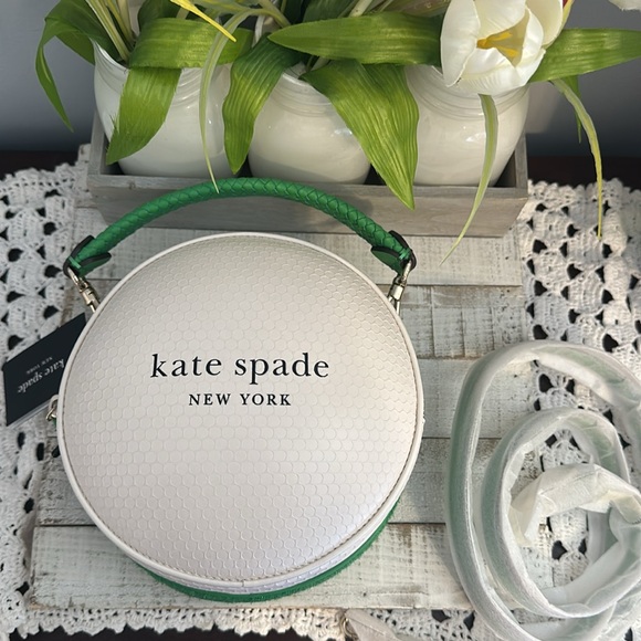 Nwt Kate spade tee time golf ball crossbody bag - Picture 3 of 16